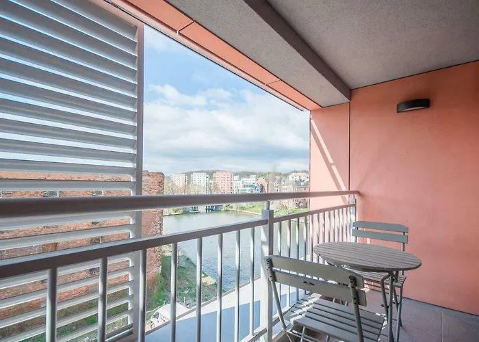 Citystay Waterlane Island *