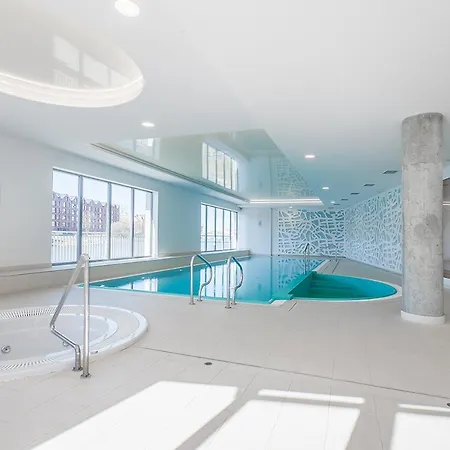 Citystay Waterlane Island *