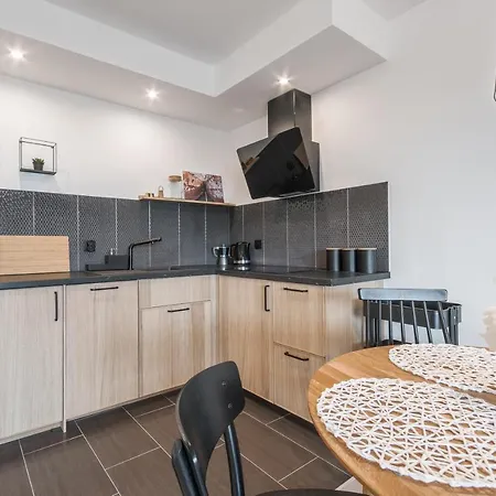 Citystay Waterlane Island * 格但斯克