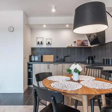 Citystay Waterlane Island Apartment Gdansk
