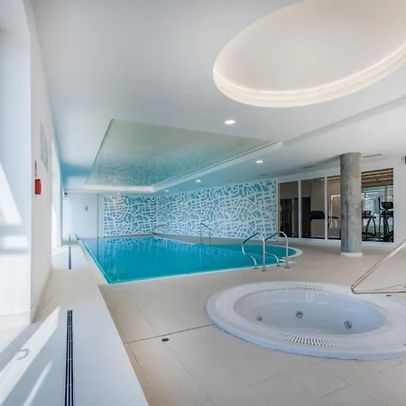 Citystay Waterlane Island *